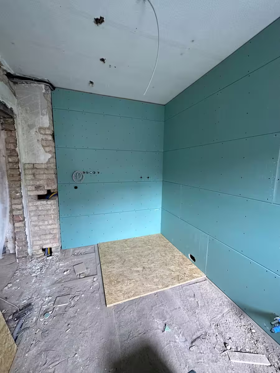 Bad im Trockenbau mit Feuchtraumplatten